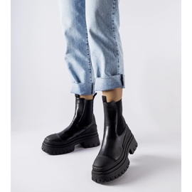 Czarne wsuwane masywne botki Wexford 1