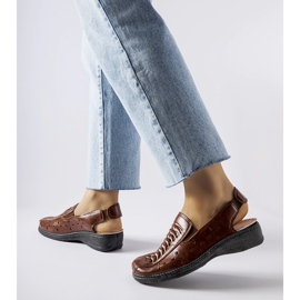 Brązowe sandały ażurowe Glafi 1