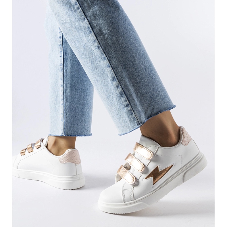 Białe sneakersy damskie Zurich 1