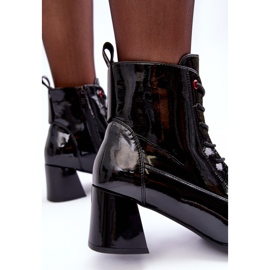 Vinceza Lakierowane Botki Na Słupku Czarne Basciano 1