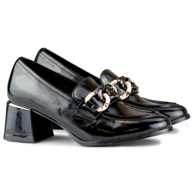 Lakierowane czarne półbuty damskie na niskim słupku 1