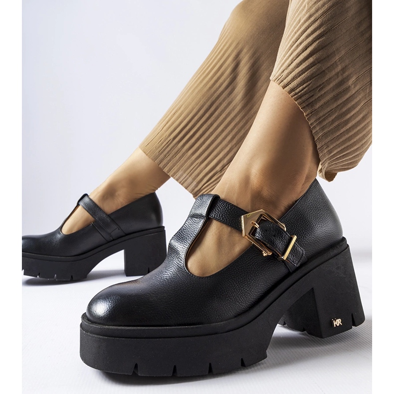 Inna Czarne skórzane półbuty Karino 1