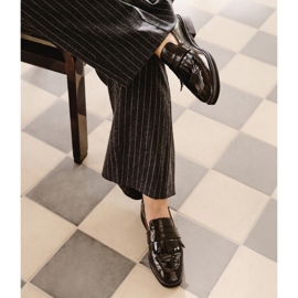 Marco Shoes Loafersy Fallon czarne 1