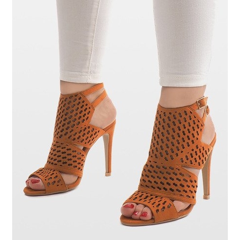 Camel ażurowe botki na szpilce 238-5 brązowe 2