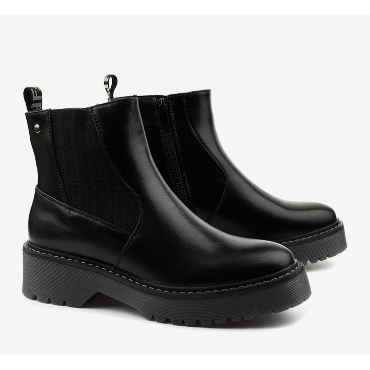 Czarne płaskie botki z eko-skóry Cavern 1