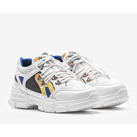 Białe sneakersy sportowe Karla 1