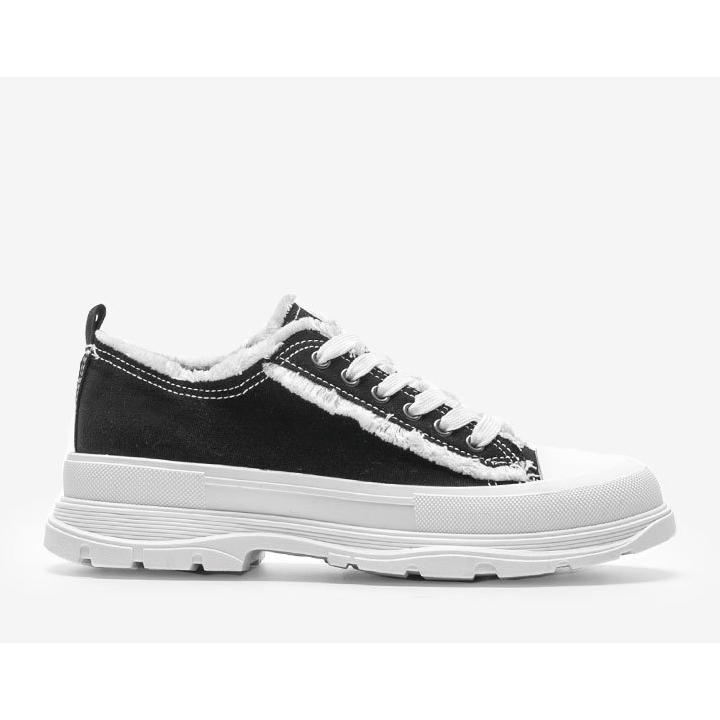 Czarne trampki na grubej podeszwie Makenna 1