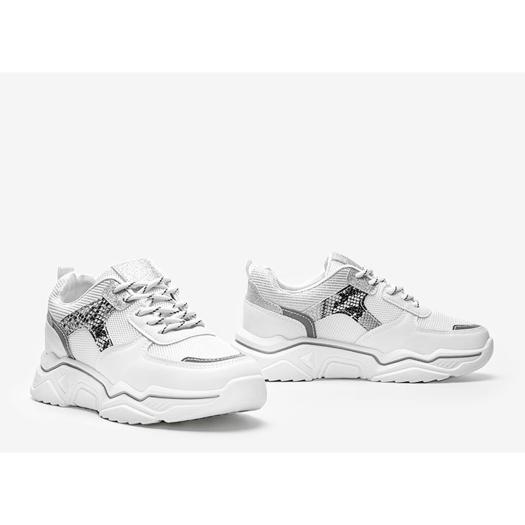 Białe sneakersy na grubej podeszwie z motywem skóry węża Anika 1