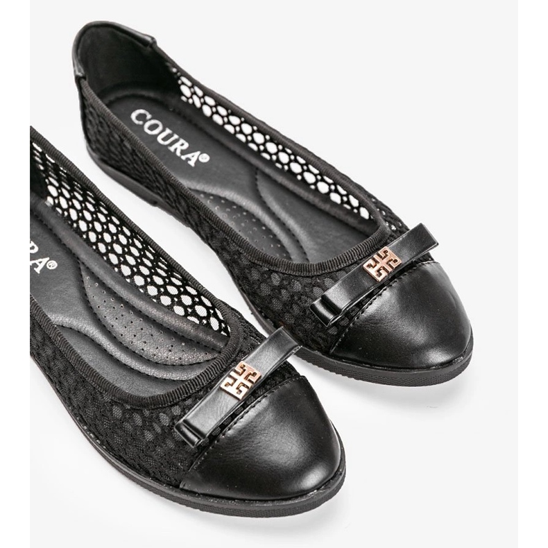 Czarne ażurowe balerinki Kaley 1