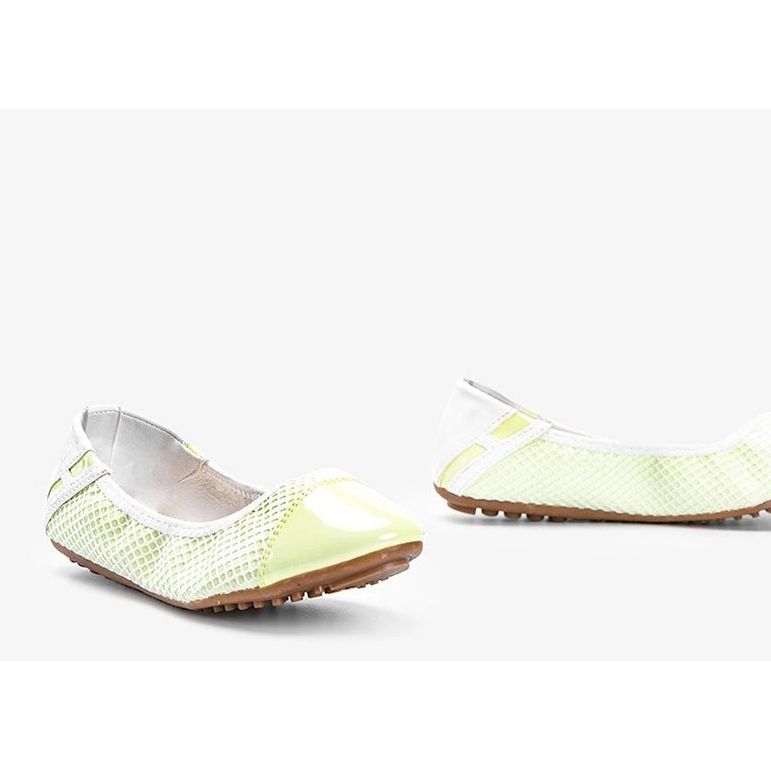 Zielone pastelowe lakierowane baleriny Debbie białe 1