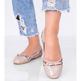 Beżowe baleriny z plecionym wzorem Broadway beżowy 2