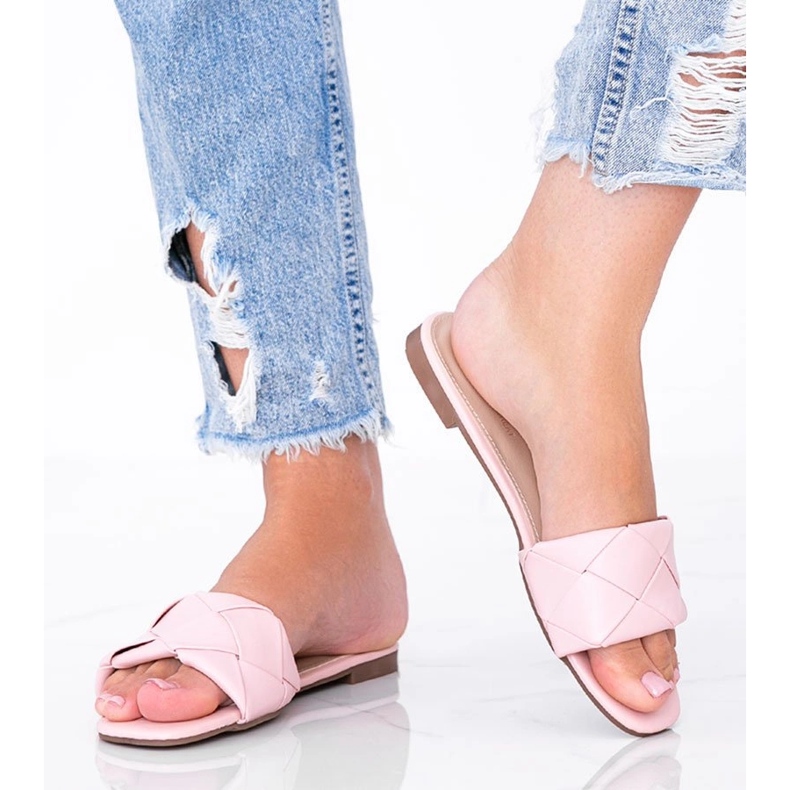 Różowe klapki z plecioną cholewką Iren 1