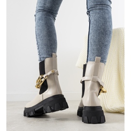 Beżowe botki z łańcuchem Attention beżowy 1