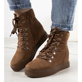 Camelowe sneakersy zimowe Carmona brązowe 1