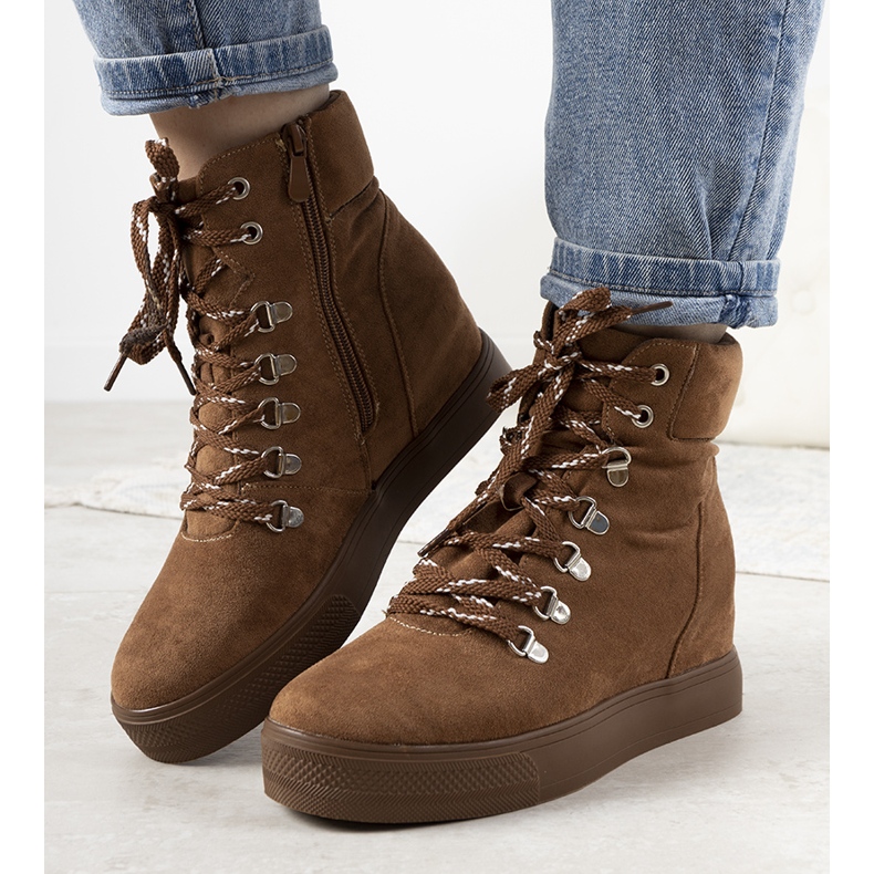 Camelowe sneakersy zimowe Carmona brązowe 1