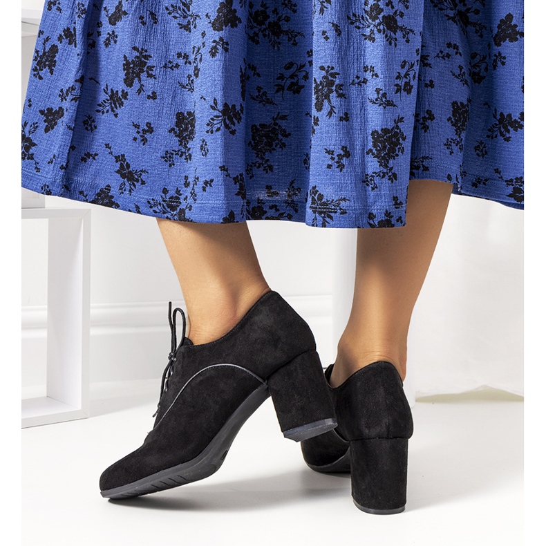 Czarne półbuty na słupku Bird 2