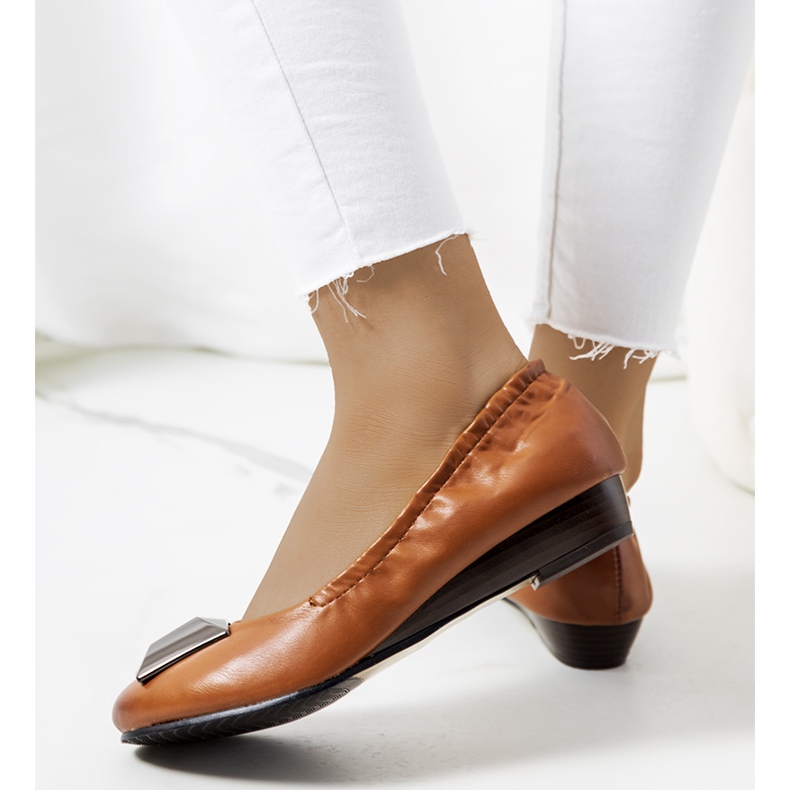 Brązowe baleriny na koturnie Sofia 2