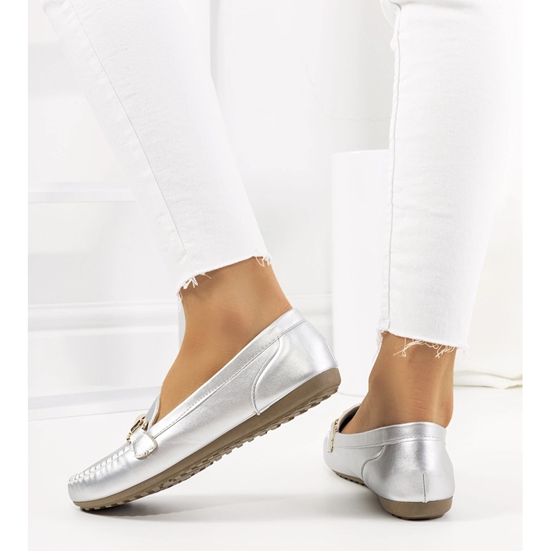 Srebrne mokasyny damskie Ilana srebrny 1