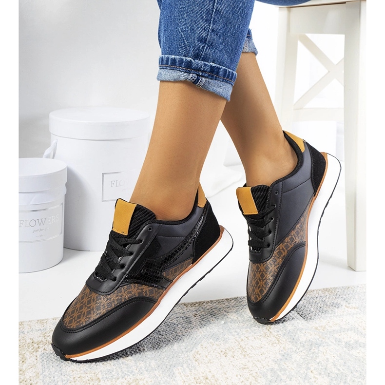 Czarne sneakersy damskie Chiara brązowe 1