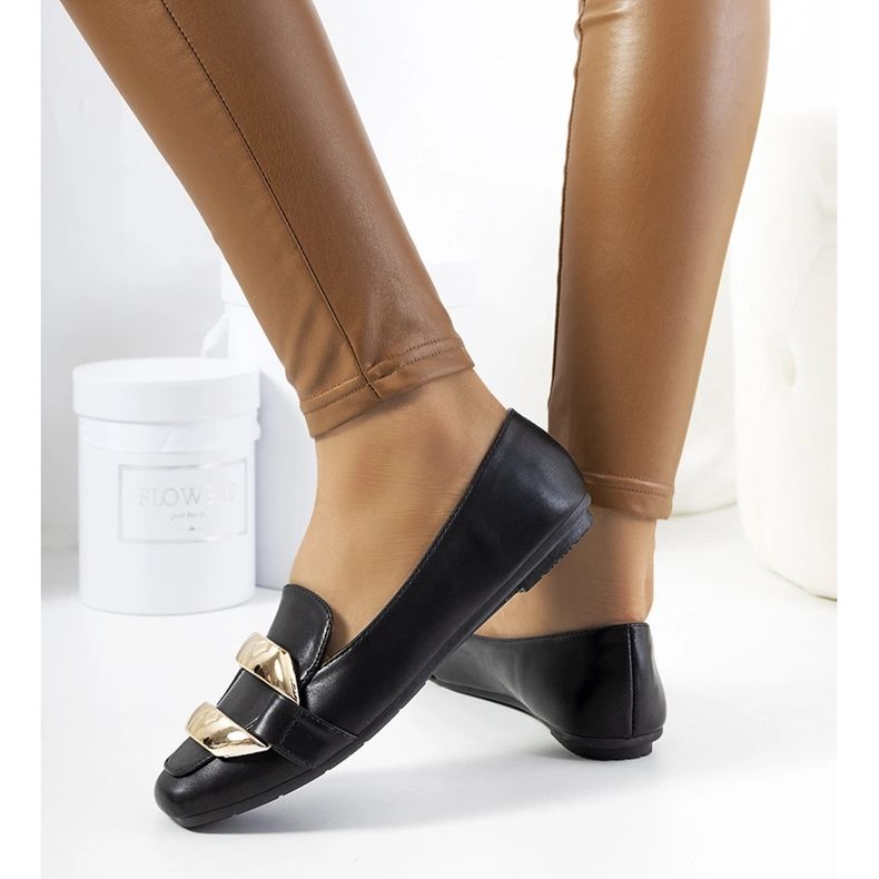 Czarne mokasyny damskie Renwick 1