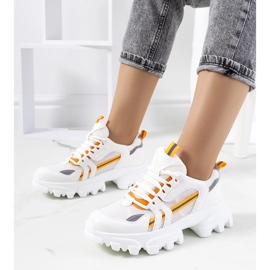Białe sneakersy damskie Bernier 2