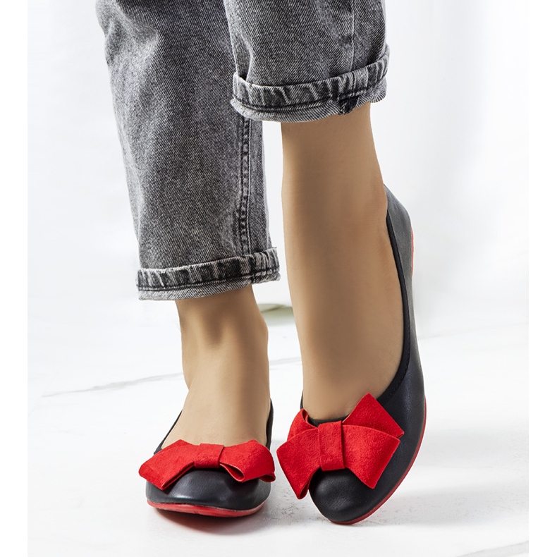 Czarne baleriny z kokardką Kasslin 1