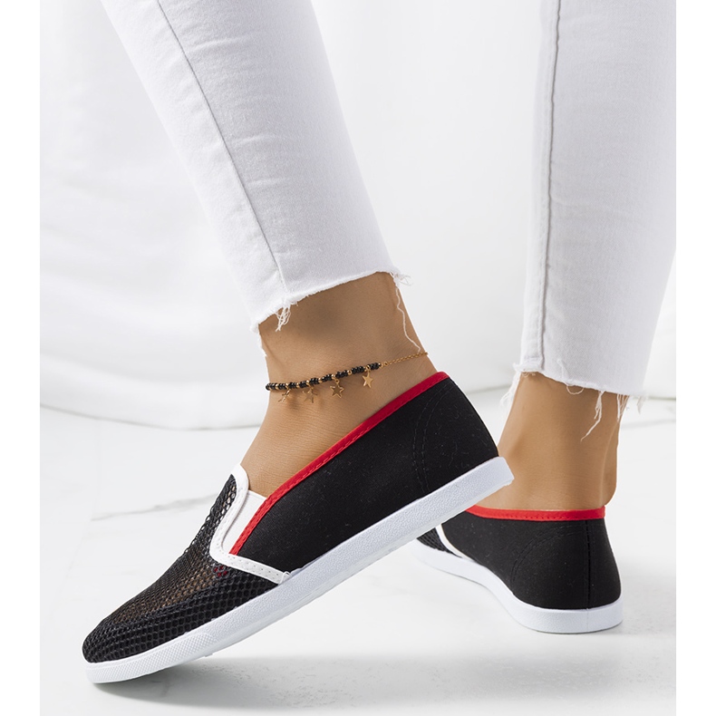 Czarne tenisówki Annika 1