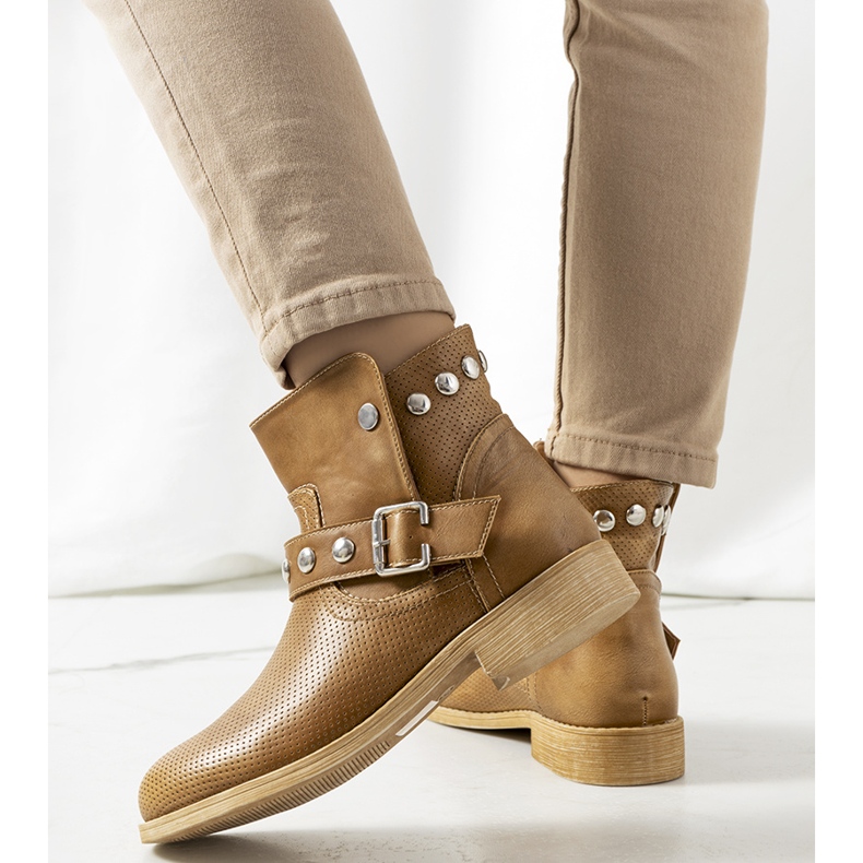 PA1 Brązowe botki Punchs 1