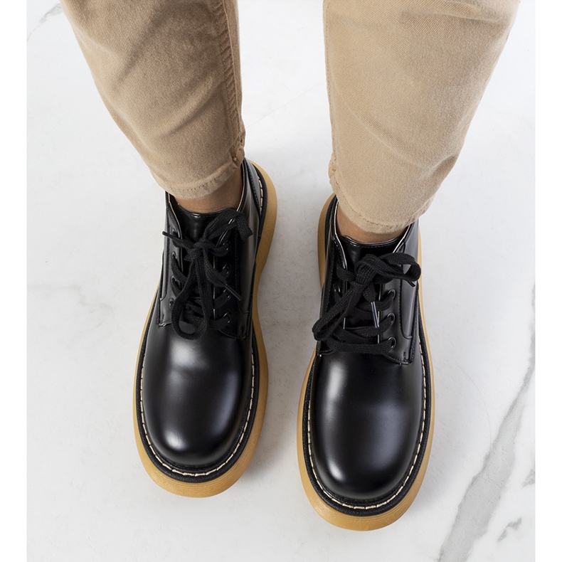 Czarne botki typu glany Redelek 1