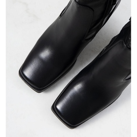 Czarne botki na obcasie Panucci 2