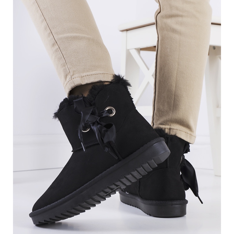 Czarne śniegowce z kokardką Lachance 2