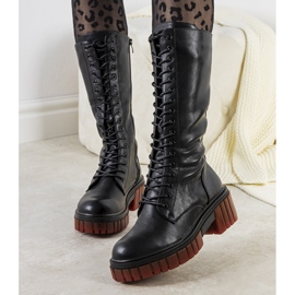 Czarne traperki Abril 1