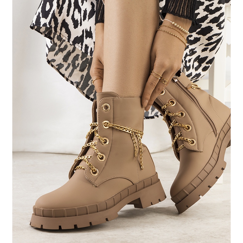 Brązowe trapery z łańcuszkiem Alcin 1