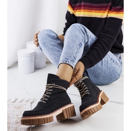 Czarne traperki Nicolo 1