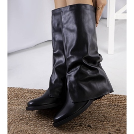 PA1 Czarne kozaki Moerna 1