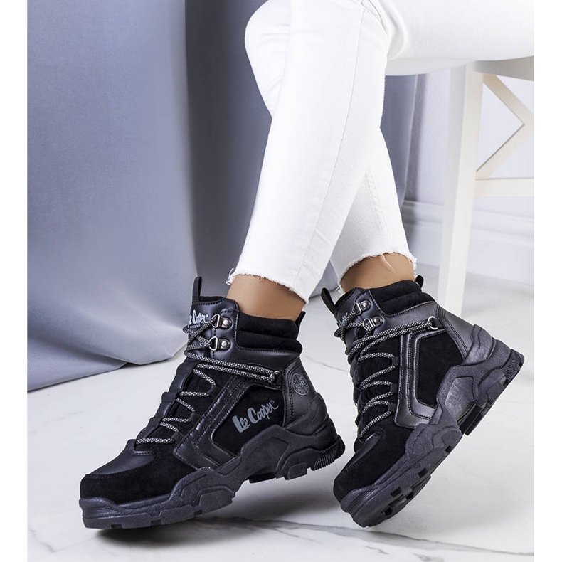 Czarne ocieplane botki LCJ-22-31-1441L Lee Cooper 1