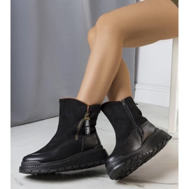 Czarne ocieplane botki na platformie Niklas 1