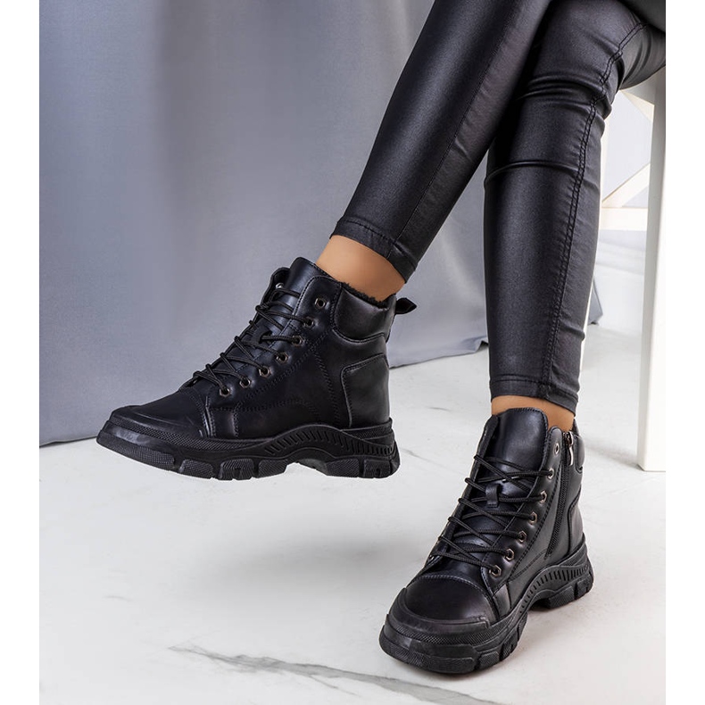 PA1 Czarne ocieplane botki Dinto 1