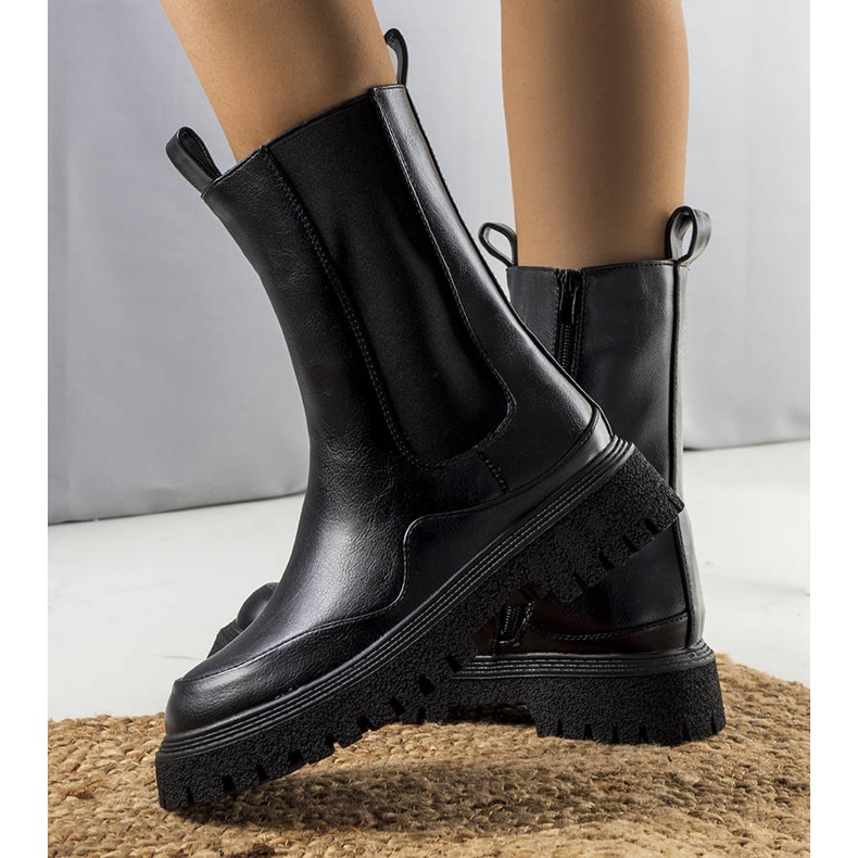 PA1 Wysokie Czarne botki Valeris 1