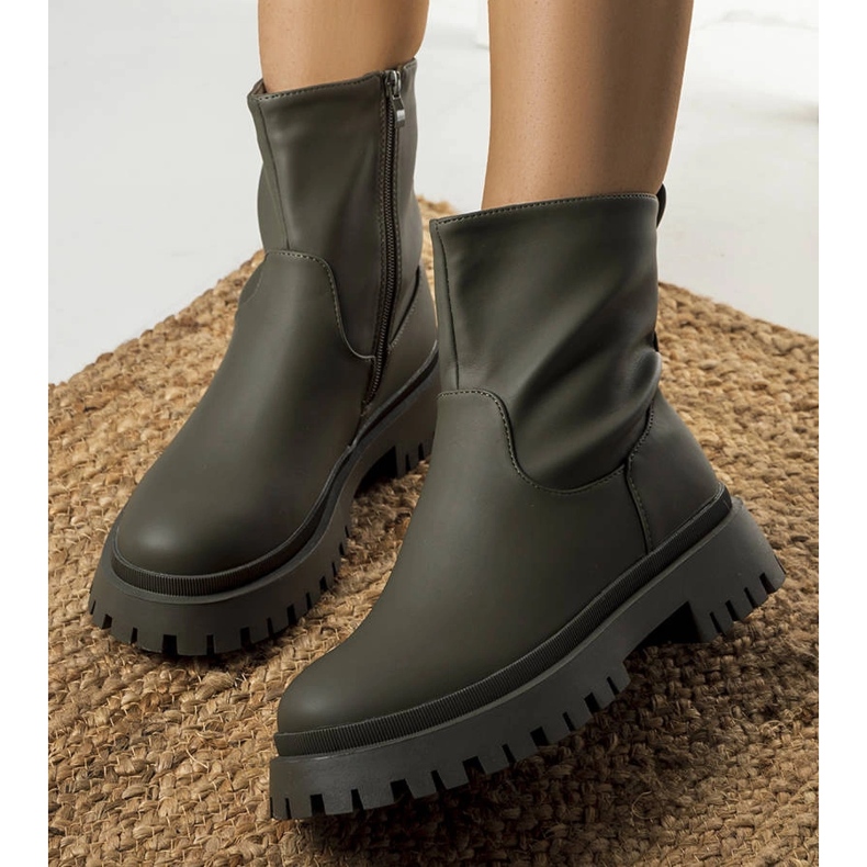 Zielone ocieplane botki Basil 1