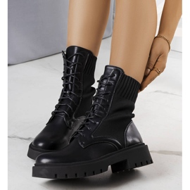 BM Czarne traperki Ensley 1