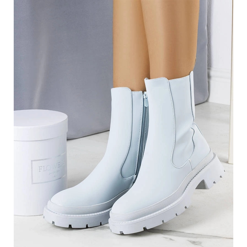 Niebieskie matowe botki ocieplane Coletta 1