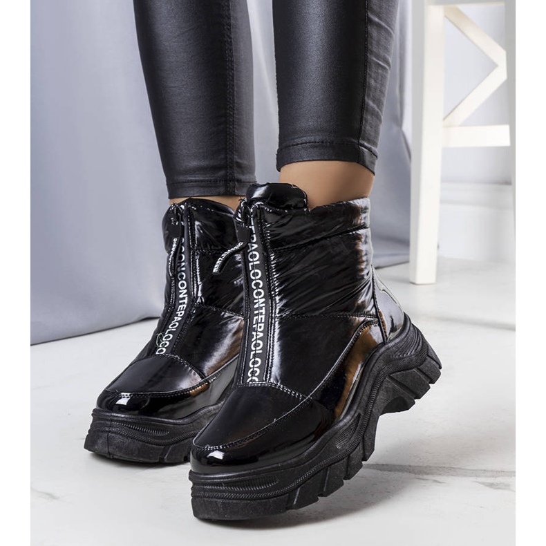 BM Czarne lakierowane śniegowce Leonel 1