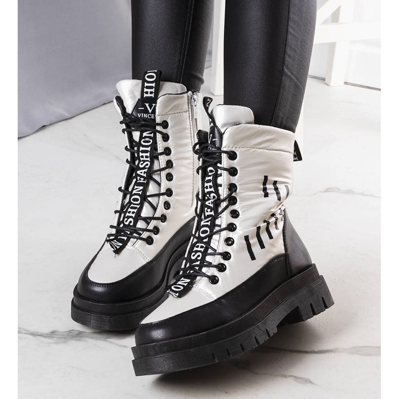 Śniegowce Sarai białe 1