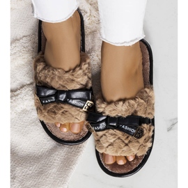 BM Brązowe kapcie z kokardą Peter 1