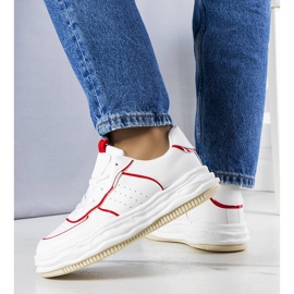 Białe sneakersy z czerwonymi wstawkami Nettie 2