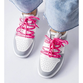 Białe retro sneakersy Shari 2