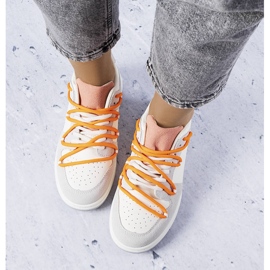 Szare sneakersy pomarańczowe sznurówki Aucoin białe 2