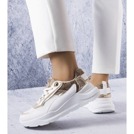Białe sneakersy ze złotym wstawkami Lebrun 1