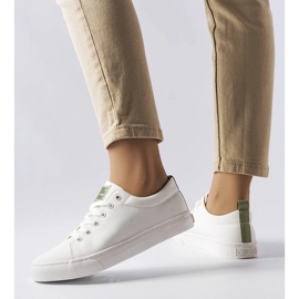 Białe materiałowe tenisówki Big Star LL274248 1